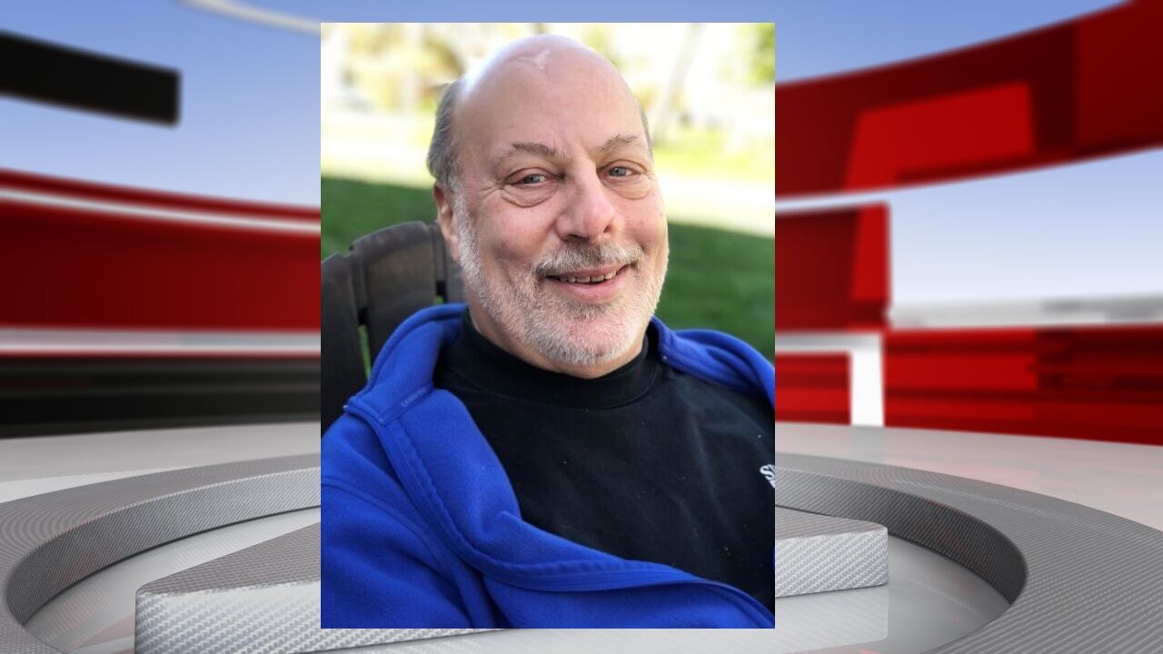 Tom Sobel, original owner of Louisville's Comedy Caravan, dies at 72